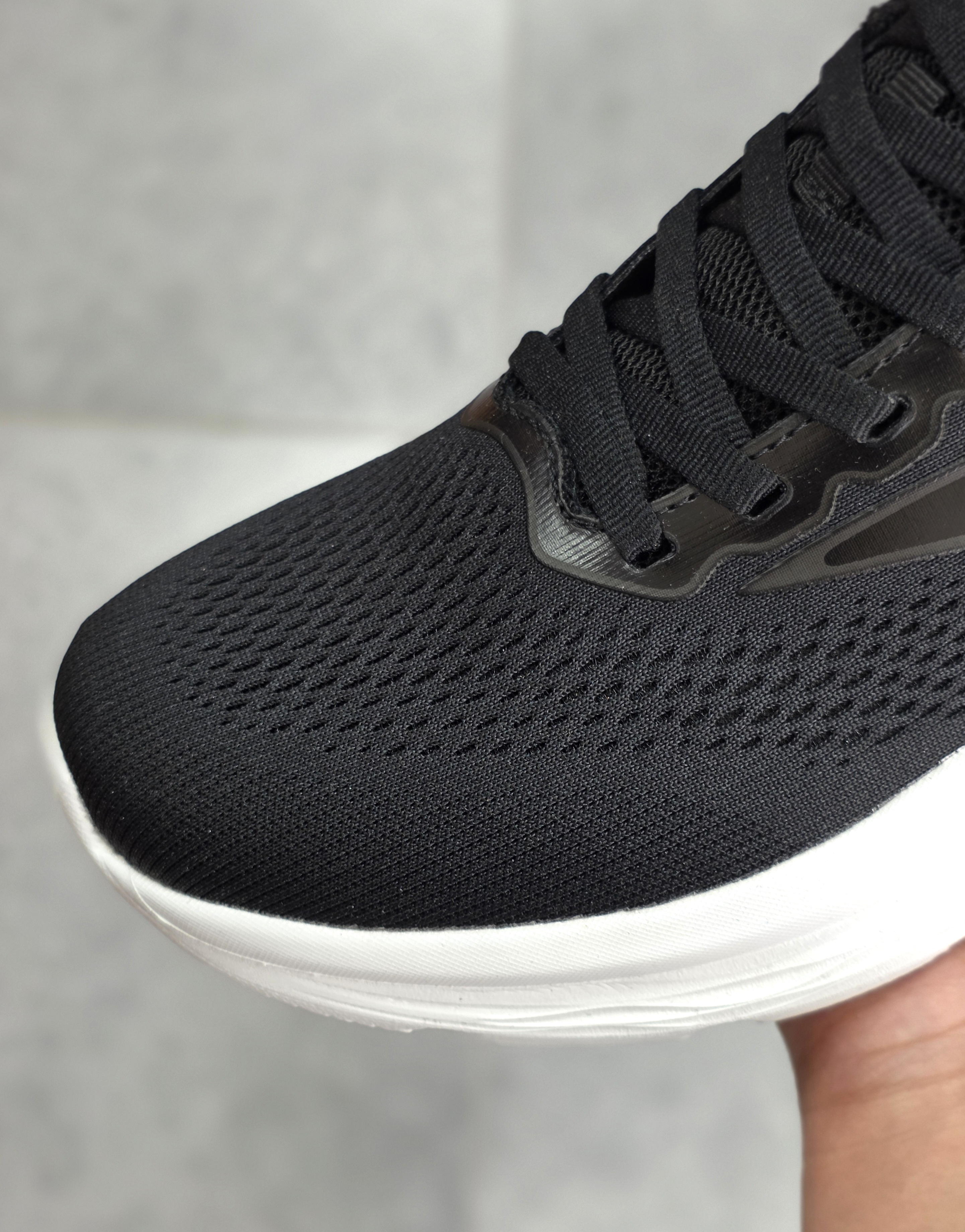 کفش اسپرت مردانه اورجینال بتا | تمرکز بر راحتی و آزادی حرکت