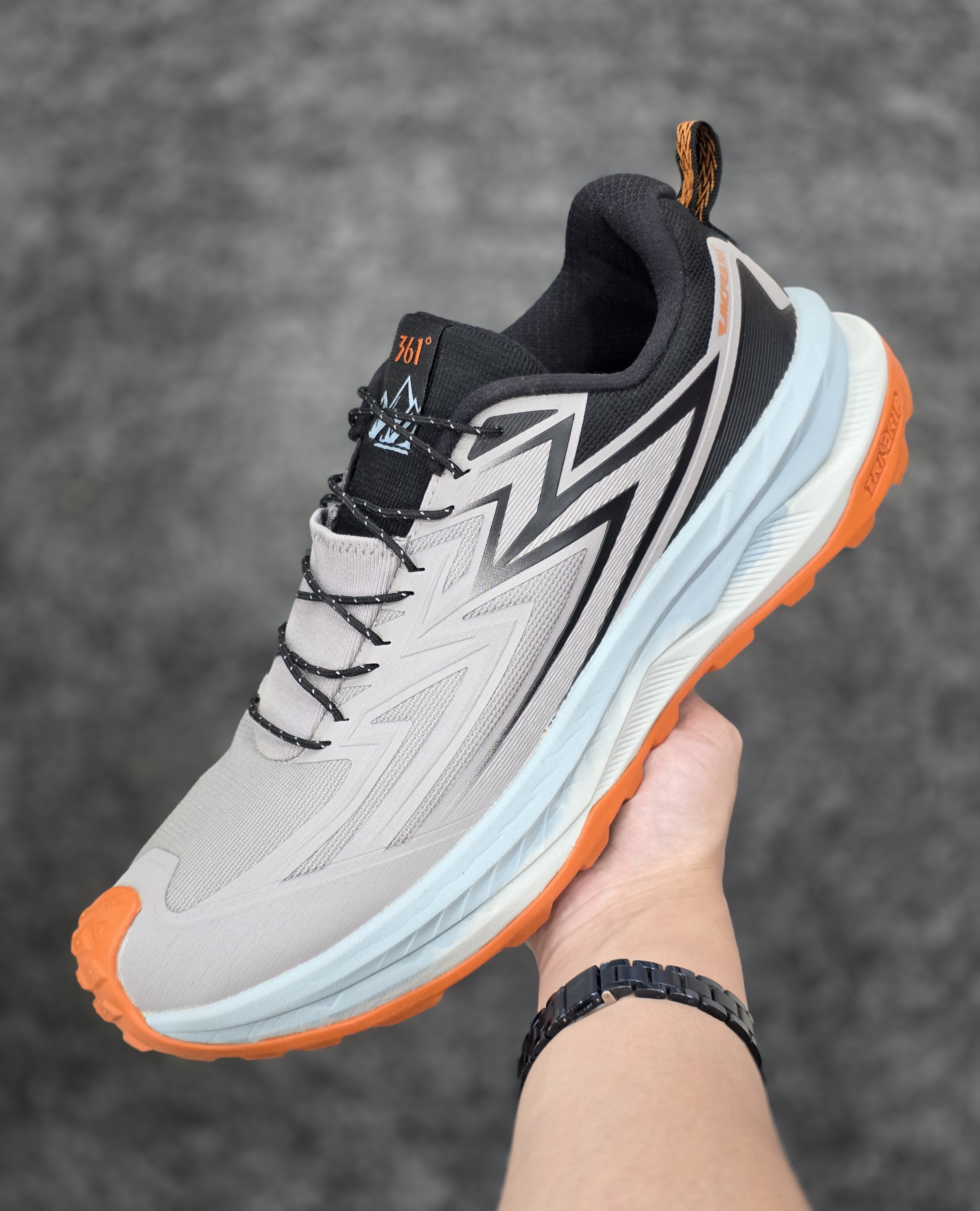 کفش اسپرت مردانه اورجینال ۳۶۱ | خوش‌ساخت مناسب استفاده شهری | زیره مقاوم و انعطاف‌پذیر